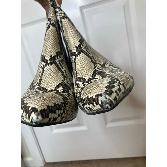 Jeffrey Campbell Khalees snake print booties sz 8 - Picture 7 of 12